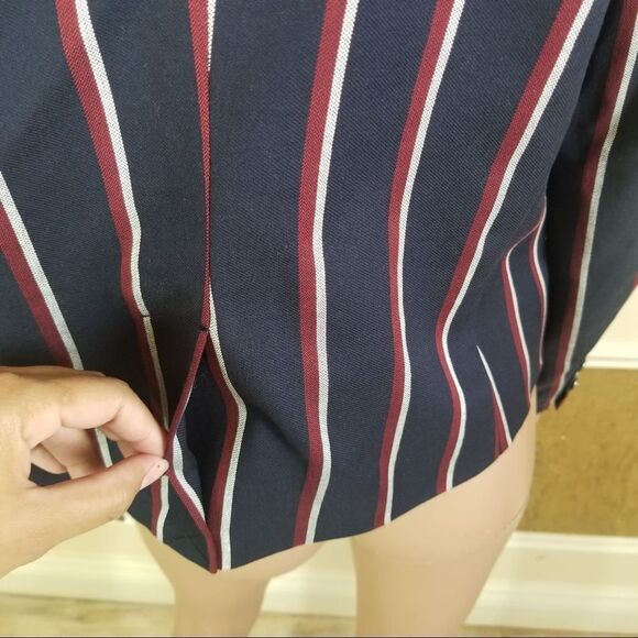 NWT Tommy Hilfiger blue stripe 2 buttons blazer 12 - Picture 7 of 14